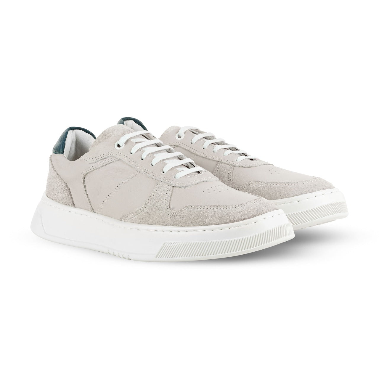 Tênis Cannes em Couro de Carneiro